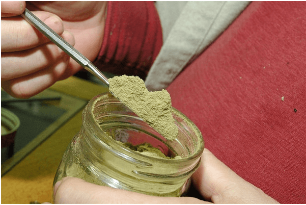 how to make and store kief